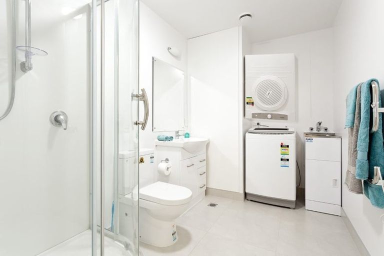 Photo of property in 12/26 Railway Street West, Papakura, 2110