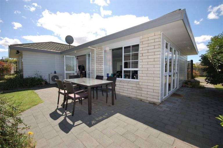Photo of property in 59 Kahurangi Drive, Rangatira Park, Taupo, 3330