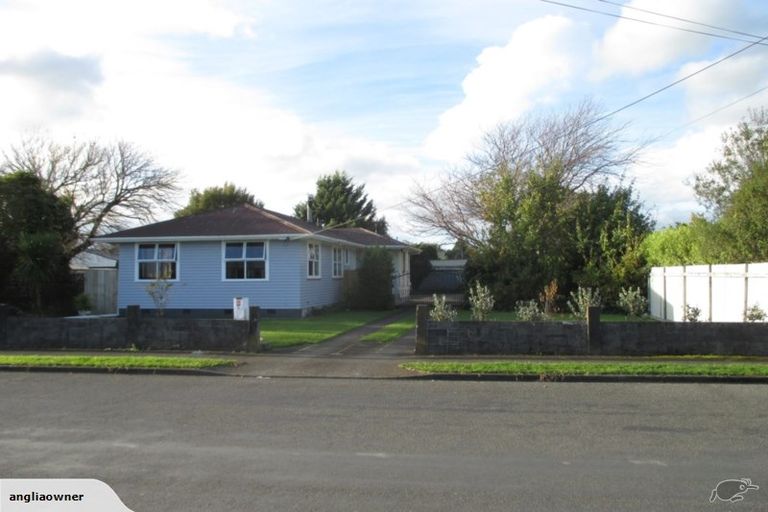 Photo of property in 5 Diamond Street, Carterton, 5713