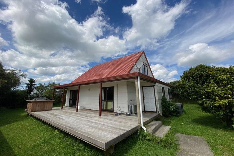 Photo of property in 8b Greenstone Place, Clover Park, Auckland, 2019