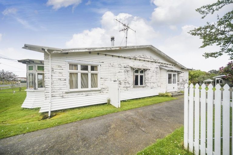 Photo of property in 66 Alexandra Street, Marton, 4710