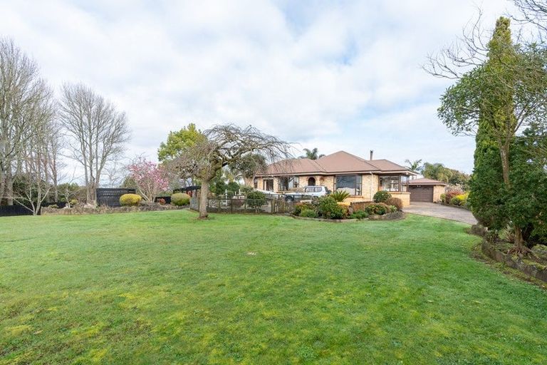 Photo of property in 802 Tuhikaramea Road, Ngahinapouri, Hamilton, 3290