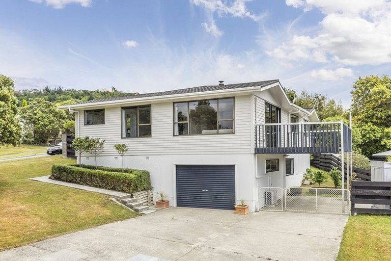 Photo of property in 1 Carvel Lane, Whitby, Porirua, 5024