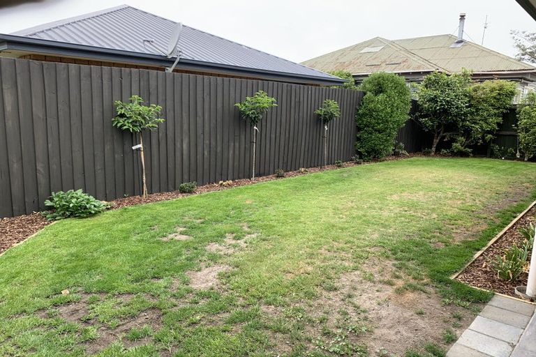 Photo of property in 25 Wrights Road, Addington, Christchurch, 8024