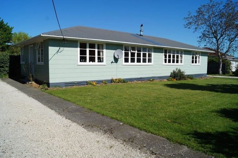 Photo of property in 40 Leslie Street, Waiau, 7332