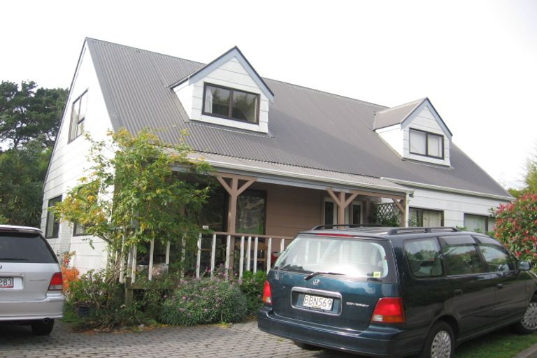 Photo of property in 25b Cunliffe Street, Johnsonville, Wellington, 6037