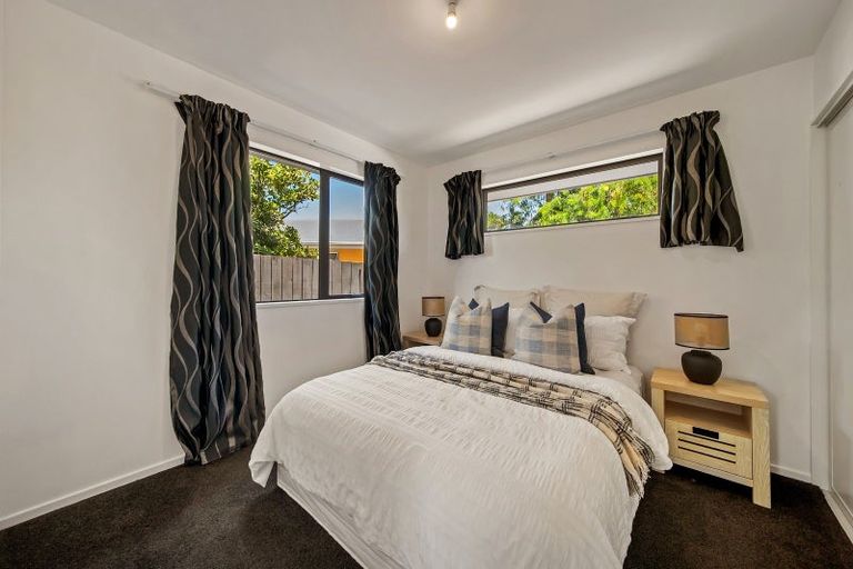 Photo of property in 2/65 Kuaka Crescent, Bromley, Christchurch, 8062