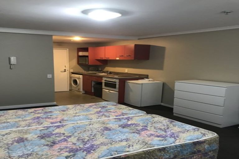 Photo of property in Aitken Street Apartments, 502/5 Aitken Street, Thorndon, Wellington, 6011