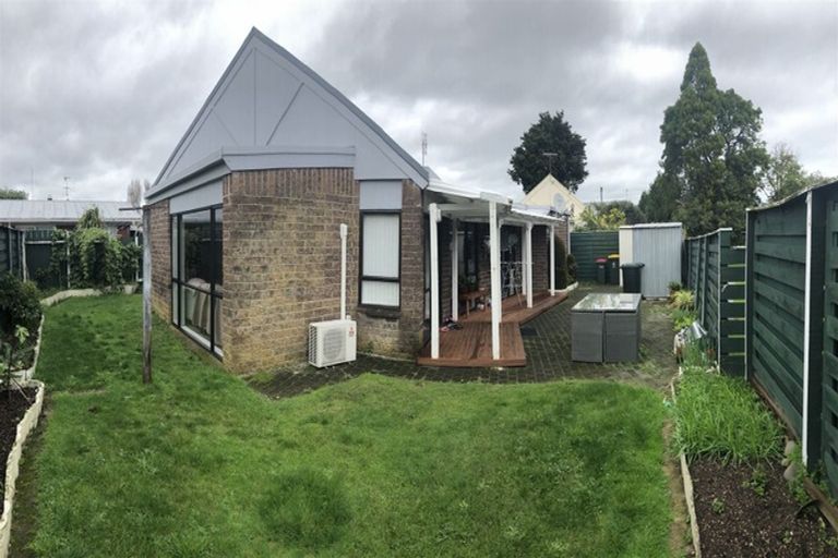 Photo of property in 2/26 Jellicoe Road, Manurewa, Auckland, 2102