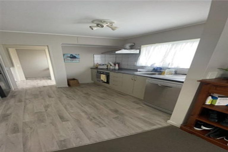 Photo of property in 28/24 Eastglen Road, Glen Eden, Auckland, 0602