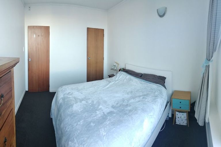 Photo of property in Hobson Court Flats, 36/70 Hobson Street, Thorndon, Wellington, 6011