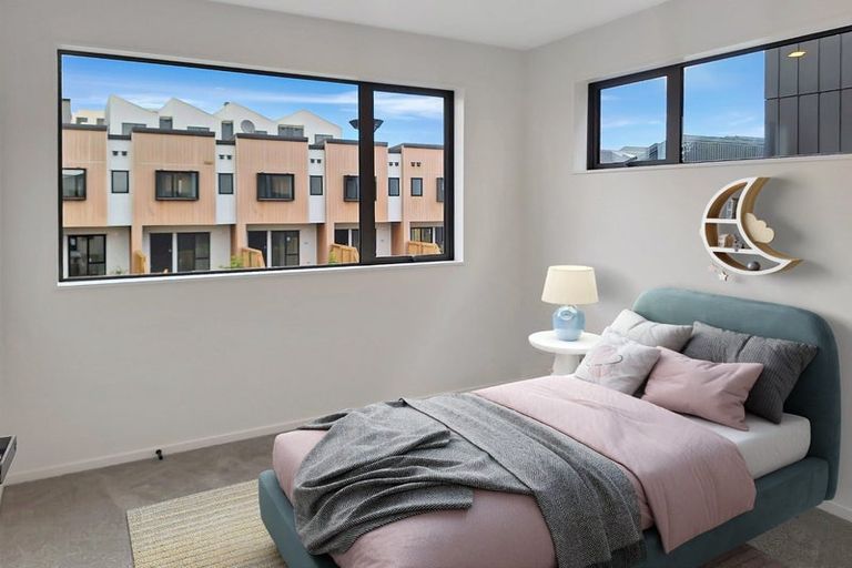 Photo of property in 17 Tokarewa Close, Mount Wellington, Auckland, 1062