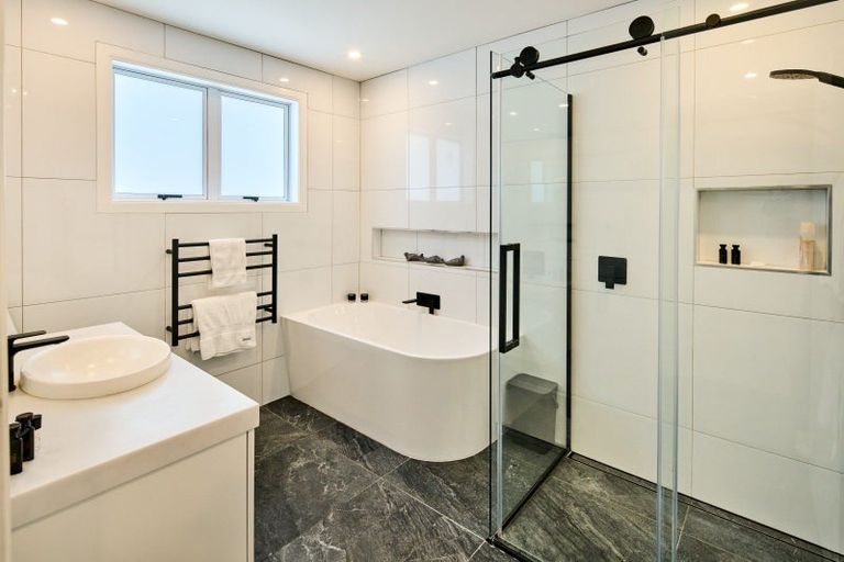 Photo of property in 5 Saint Francis Grove, Waterloo, Lower Hutt, 5011