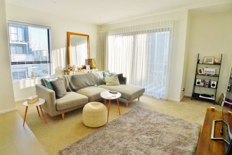 Photo of property in 51 Rangihina Road, Hobsonville, Auckland, 0616