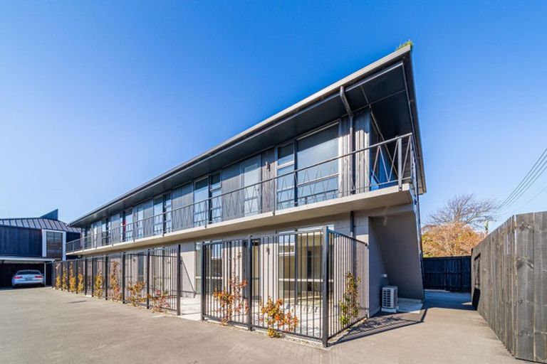 Photo of property in 1/22 Springfield Road, Saint Albans, Christchurch, 8014