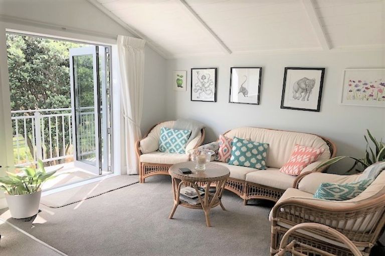 Photo of property in 7 Ian Place, Waihi Beach, 3611