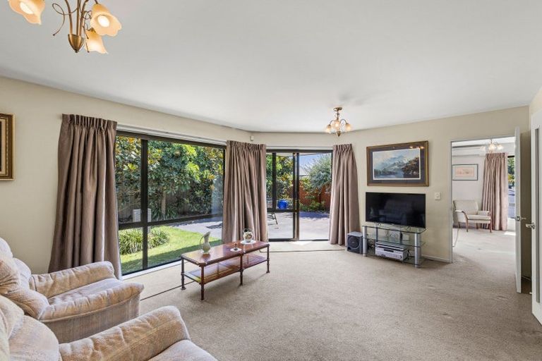 Photo of property in 12 Koura Drive, Rangiora, 7400