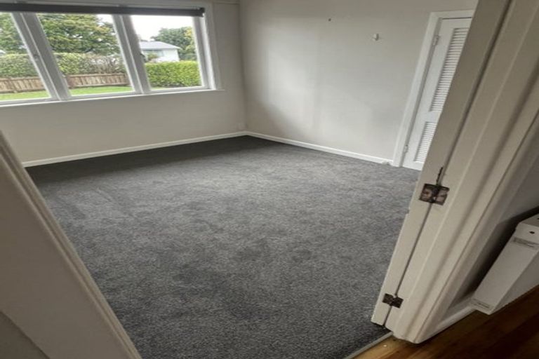 Photo of property in 75 Wellington Street, Pukekohe, 2120