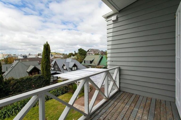 Photo of property in 13 Maungawhau Road, Epsom, Auckland, 1023