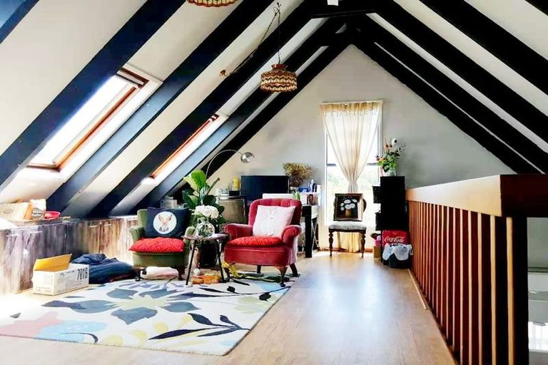 Photo of property in 17 Hurstbourn Priors, Goodwood Heights, Auckland, 2105