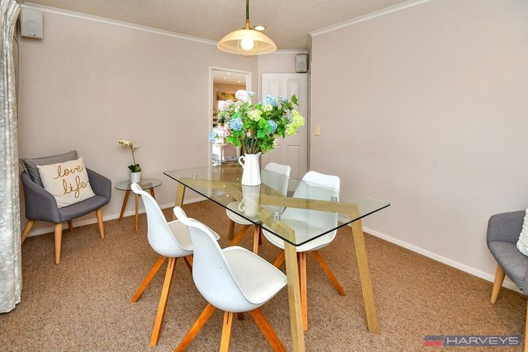 Photo of property in 4 Larkspur Court, The Gardens, Auckland, 2105