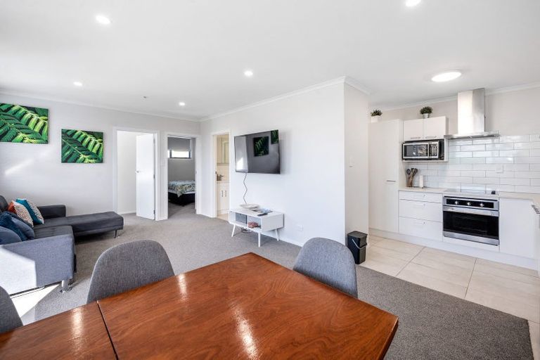 Photo of property in 6/1410 Hinemoa Street, Rotorua, 3010