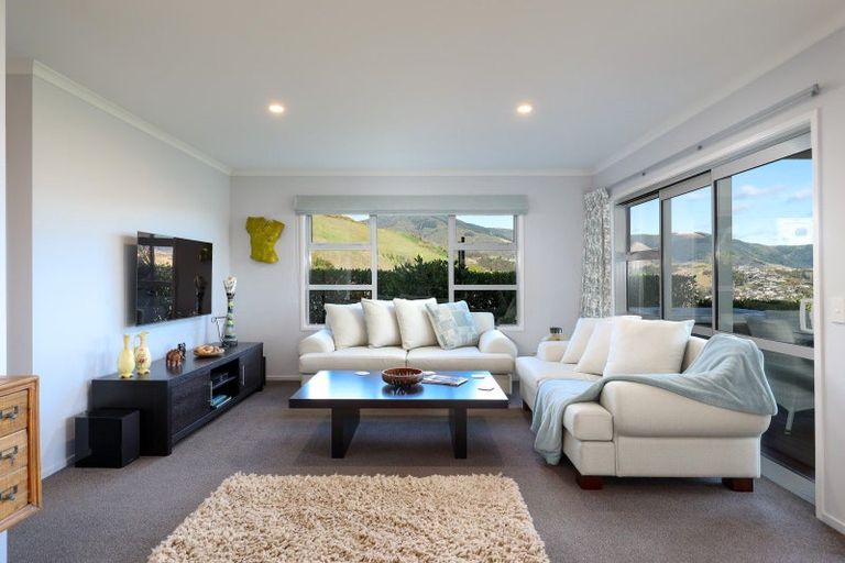 Photo of property in 2 Crown Terrace, Britannia Heights, Nelson, 7010