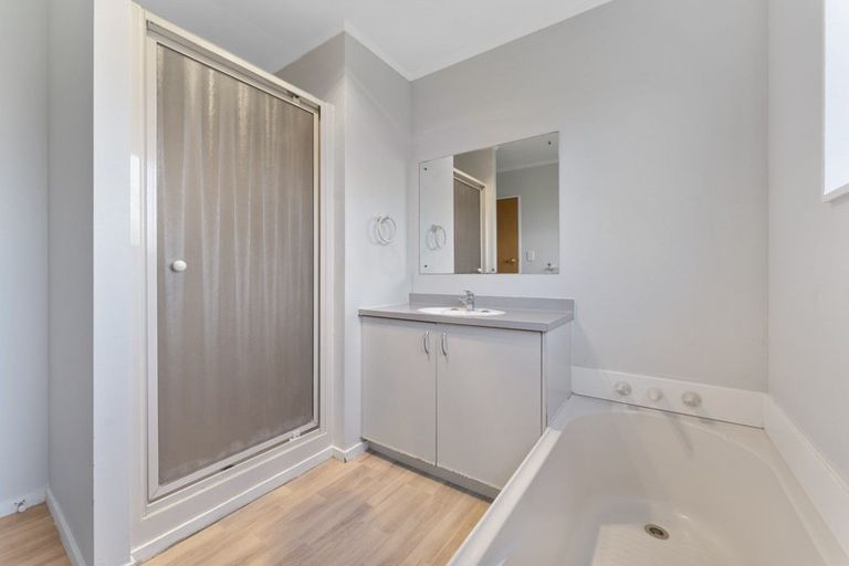 Photo of property in 47 Peppertree Glade, Kelvin Grove, Palmerston North, 4414