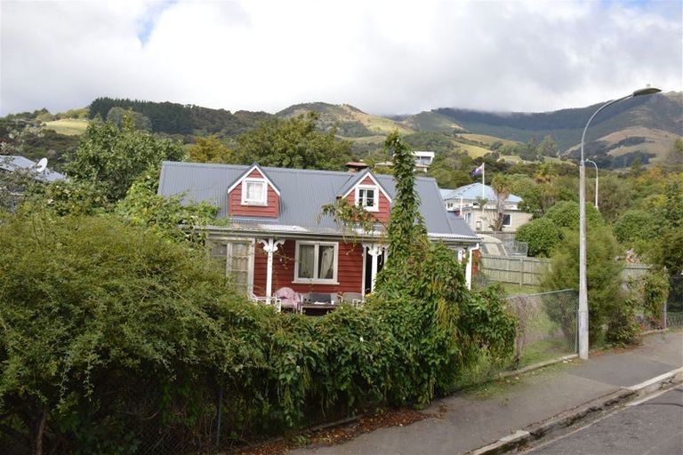 Photo of property in 11 Bruce Terrace, Akaroa, 7520