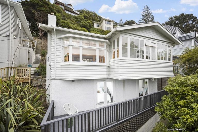 Photo of property in 118 Grafton Road, Roseneath, Wellington, 6011