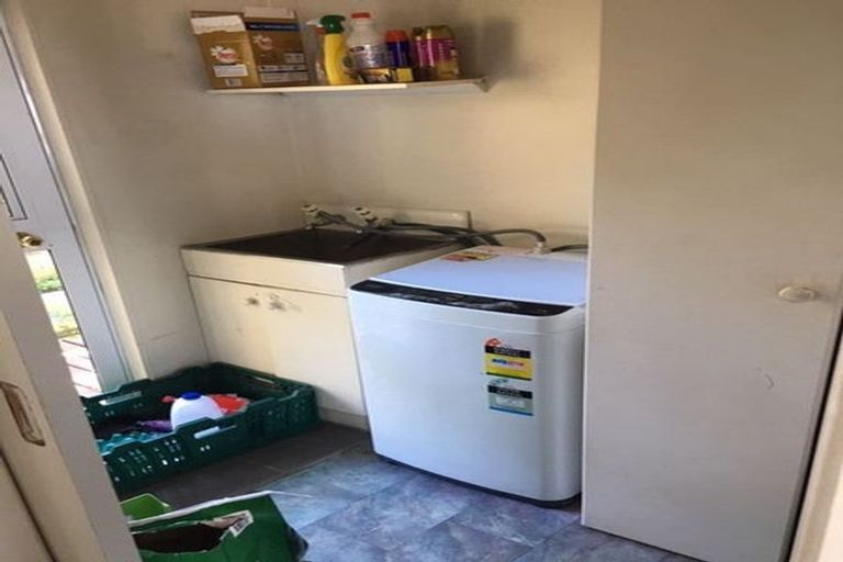 Photo of property in 2/21 Calluna Crescent, Totara Heights, Auckland, 2105