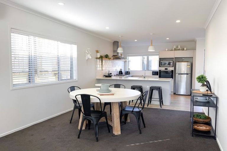 Photo of property in 6 Springside Court, Huntington, Hamilton, 3210