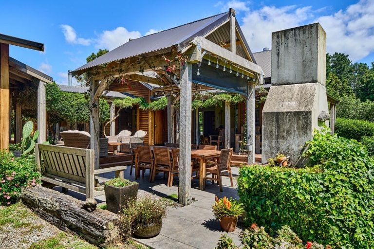 Photo of property in 96 Arcus Road, Te Horo, Otaki, 5582