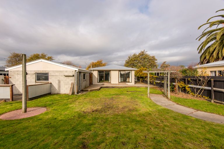 Photo of property in 120 Halswell Road, Hillmorton, Christchurch, 8025