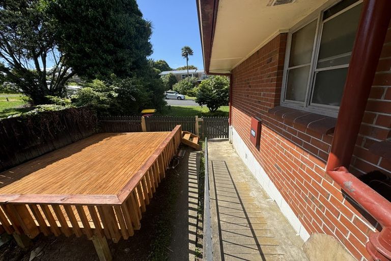 Photo of property in 1/33 Greenhill Crescent, Pakuranga, Auckland, 2010