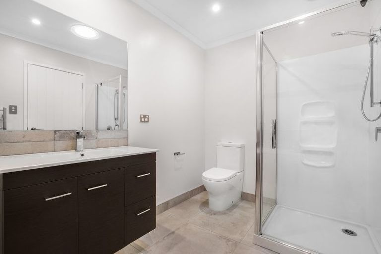 Photo of property in 6a Nohoanga Road, Karaka, Papakura, 2113