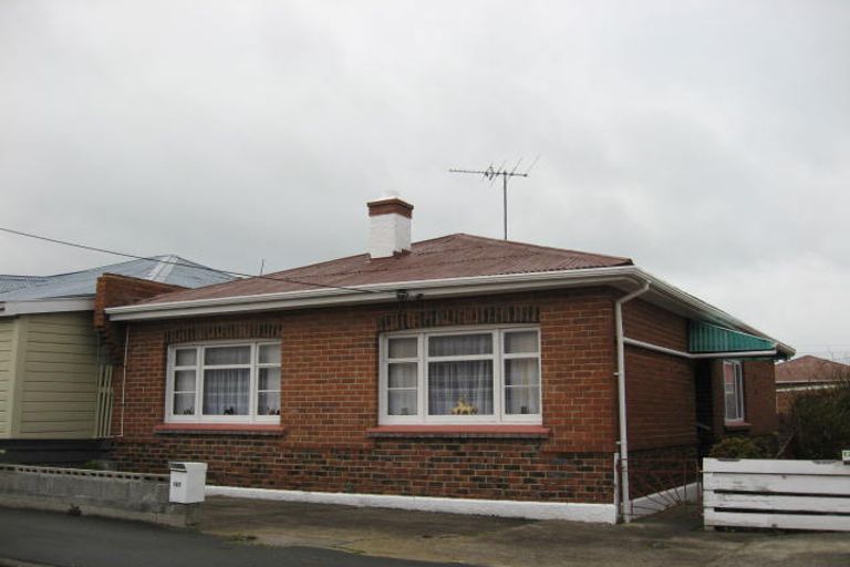 Photo of property in 127 Melbourne Street, South Dunedin, Dunedin, 9012
