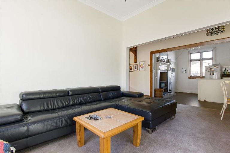 Photo of property in 21 George Street, Waimate, 7924