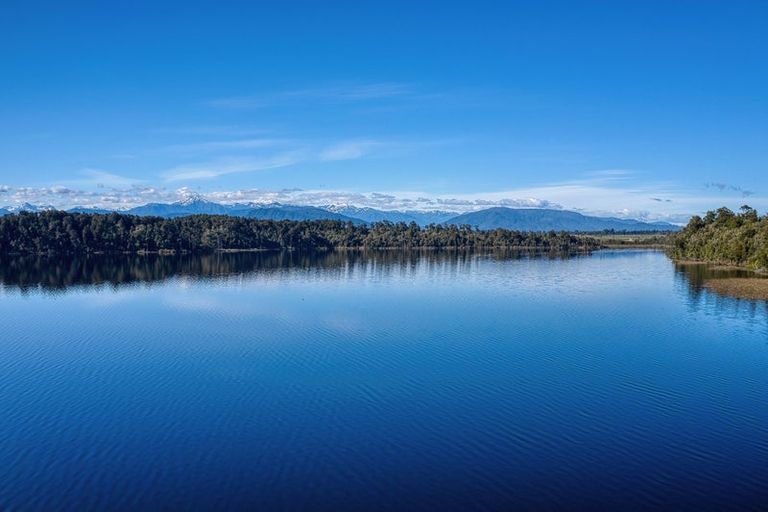 Photo of property in 91 Beach Road, Kakapotahi, Ross, 7885