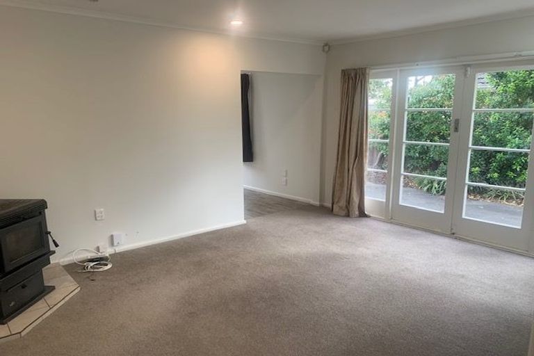 Photo of property in 260 Mairehau Road, Burwood, Christchurch, 8083