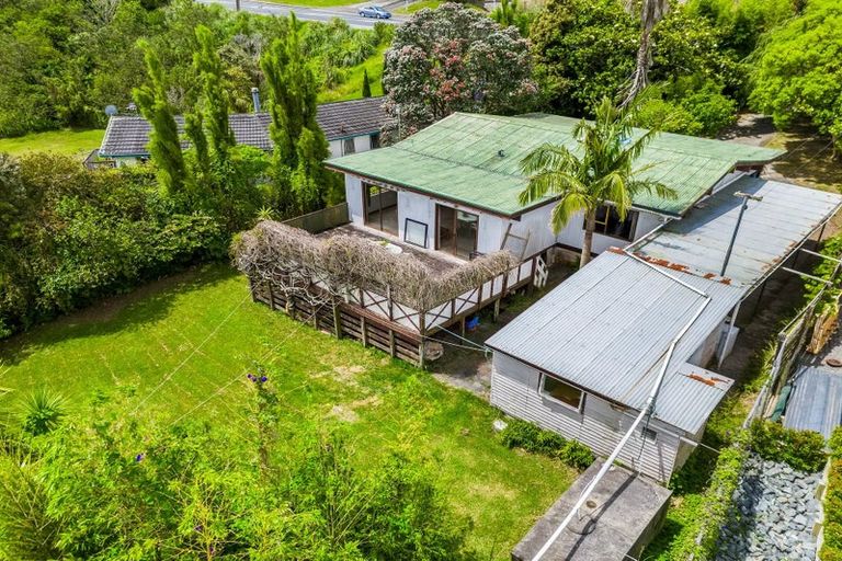 Photo of property in 355 Whangaparaoa Road, Stanmore Bay, Whangaparaoa, 0932