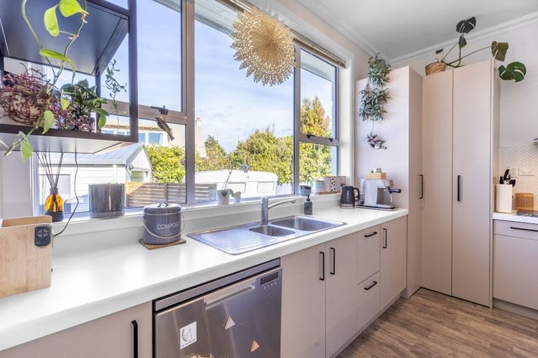 Photo of property in 1 Chelmsford Street, Windsor, Invercargill, 9810