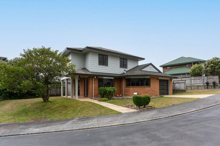 Photo of property in 16 Peppertree Lane, Woodridge, Wellington, 6037