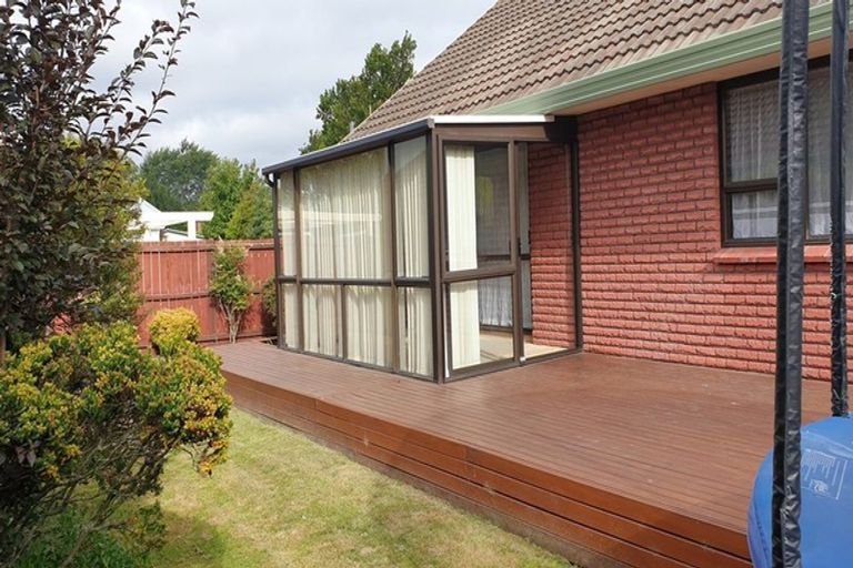 Photo of property in 20a Field Terrace, Upper Riccarton, Christchurch, 8041