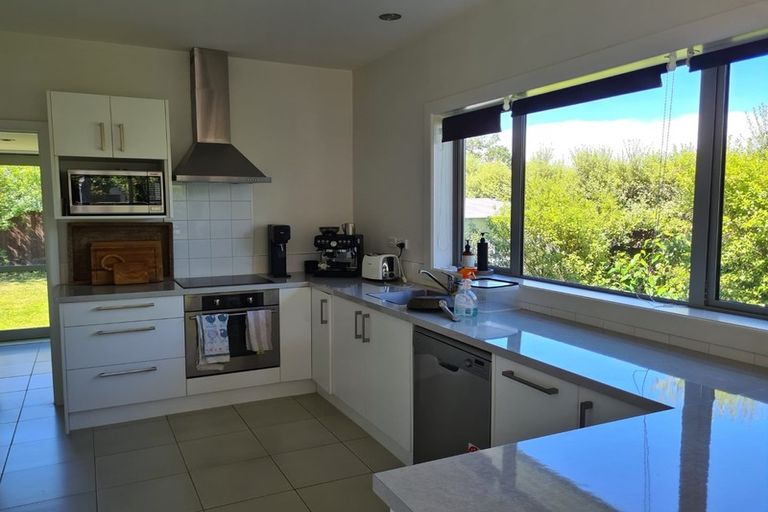 Photo of property in 2 Plynlimon Road, Fendalton, Christchurch, 8052