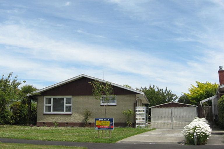 Photo of property in 17 Belmont Street, Avondale, Christchurch, 8061