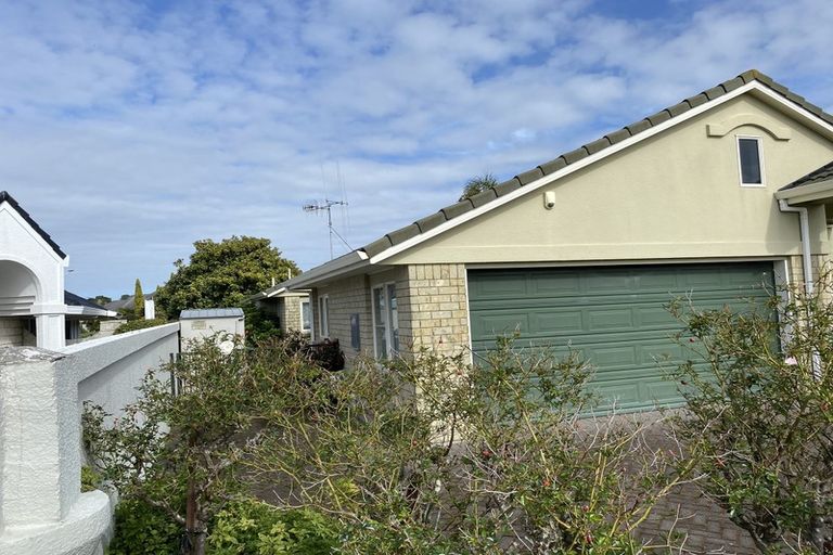 Photo of property in 22 Monterey Key, Papamoa Beach, Papamoa, 3118