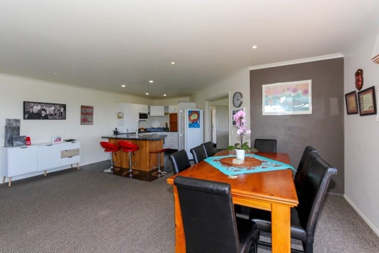 Photo of property in 171 Sealy Road, Omata, New Plymouth, 4374
