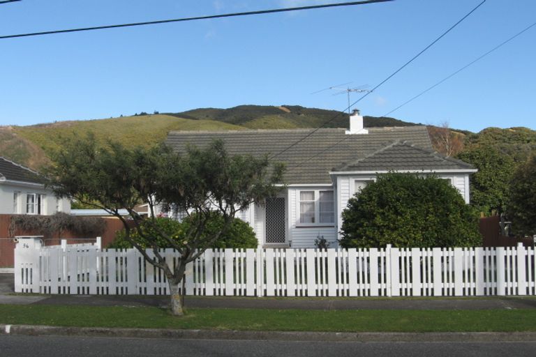 Photo of property in 36 Pilcher Crescent, Naenae, Lower Hutt, 5011