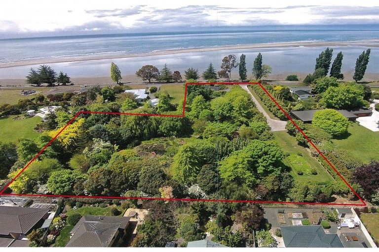 Photo of property in 85 Motueka Quay, Motueka, 7120